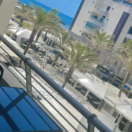 Apartmán Vue Mer Avec Piscine